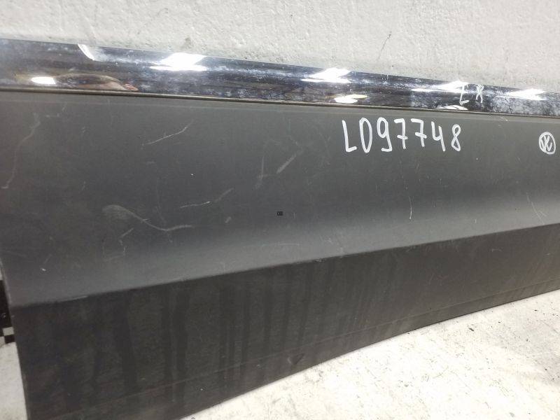 Накладка двери задней правой