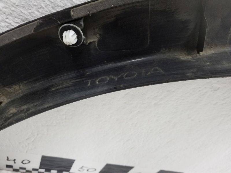 Накладка заднего крыла правого