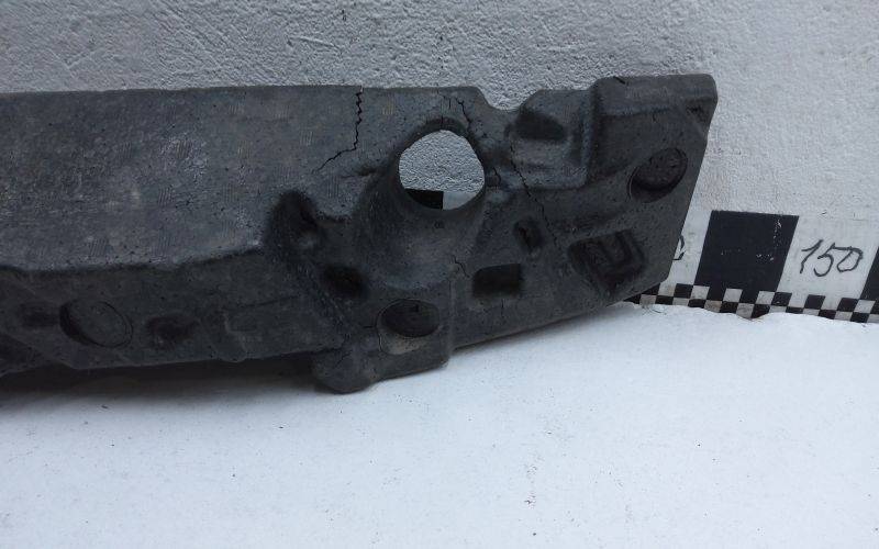 Наполнитель переднего бампера