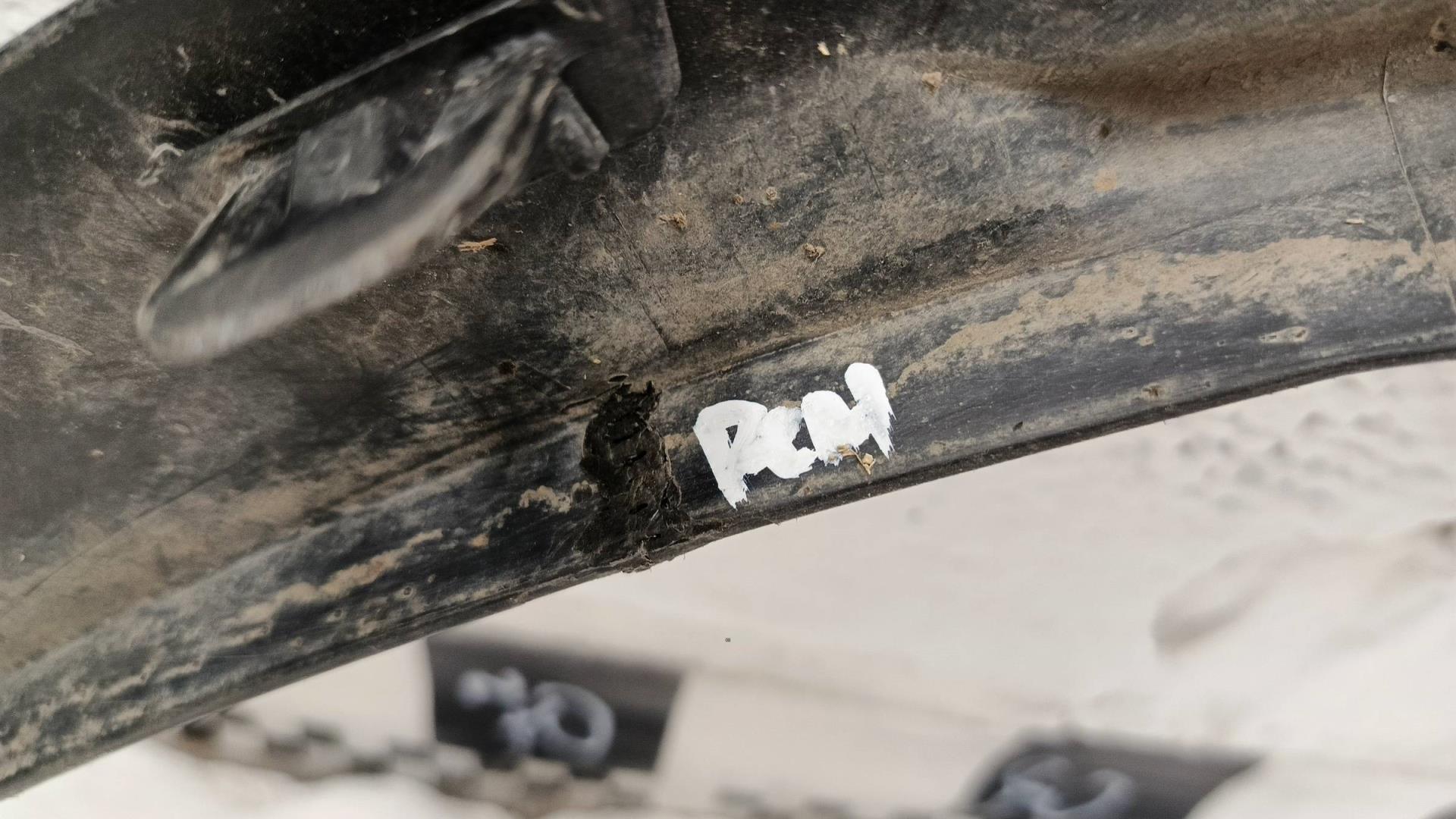 Накладка заднего крыла левого