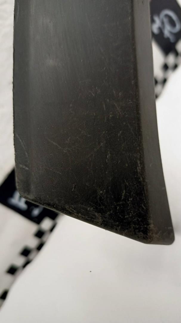 Накладка заднего крыла левого