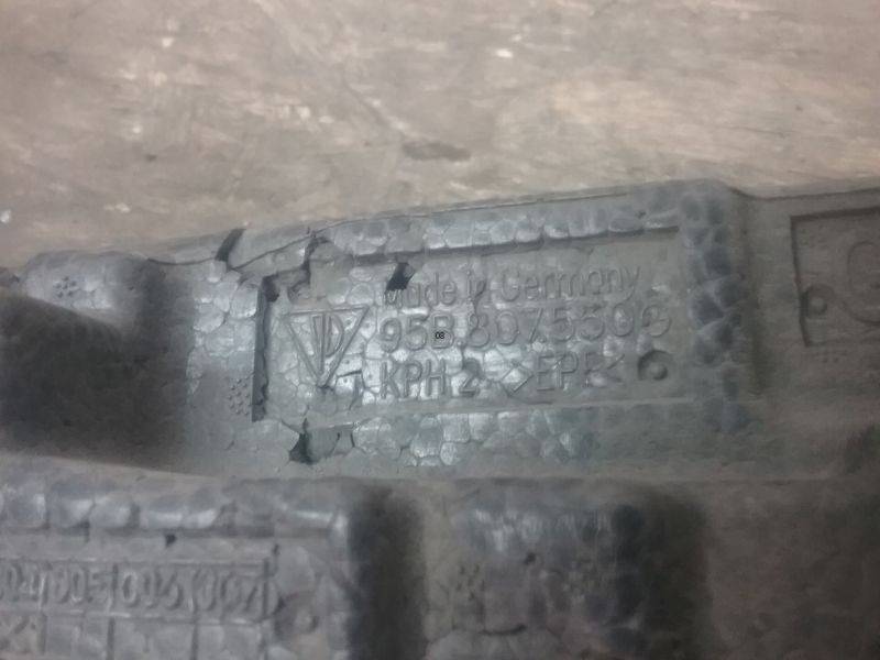 Наполнитель переднего бампера