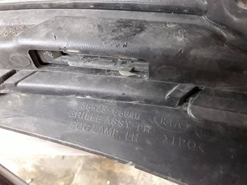 Накладка переднего бампера левая