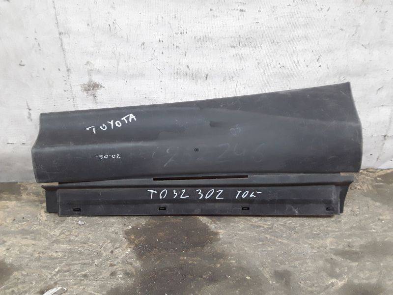 Накладка двери задней левой