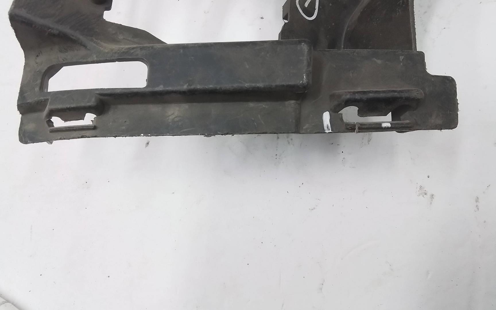 Решетка в бампер правая