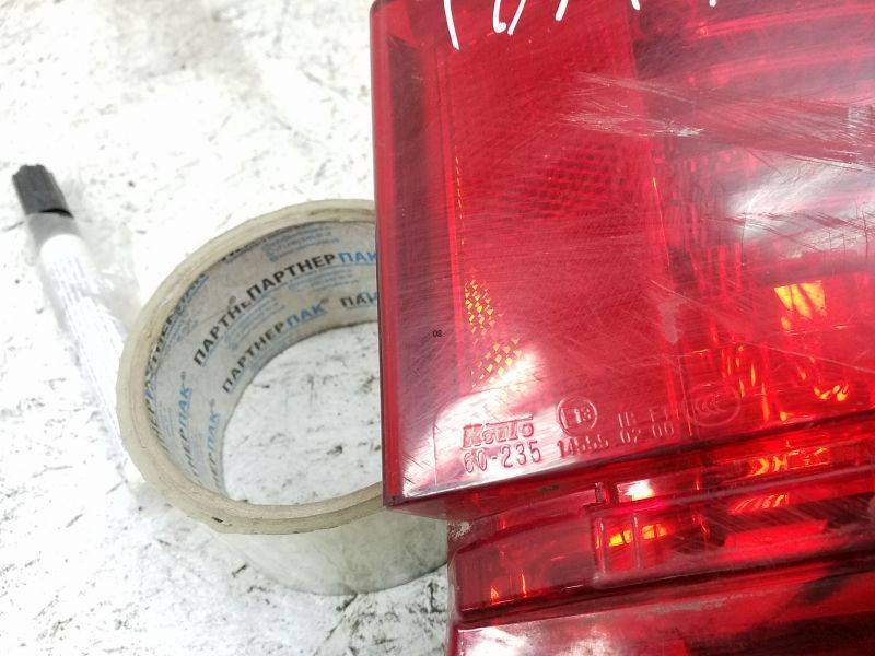 Фонарь задний в бампер правый