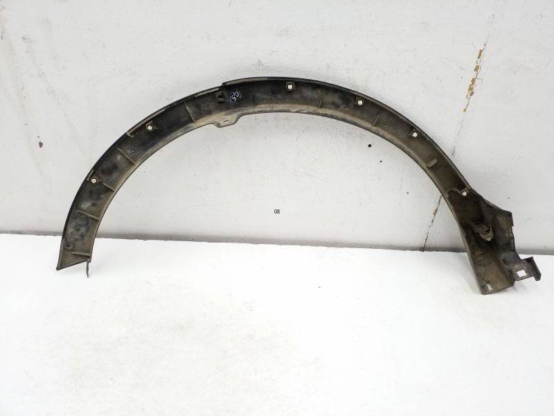 Накладка заднего крыла левого