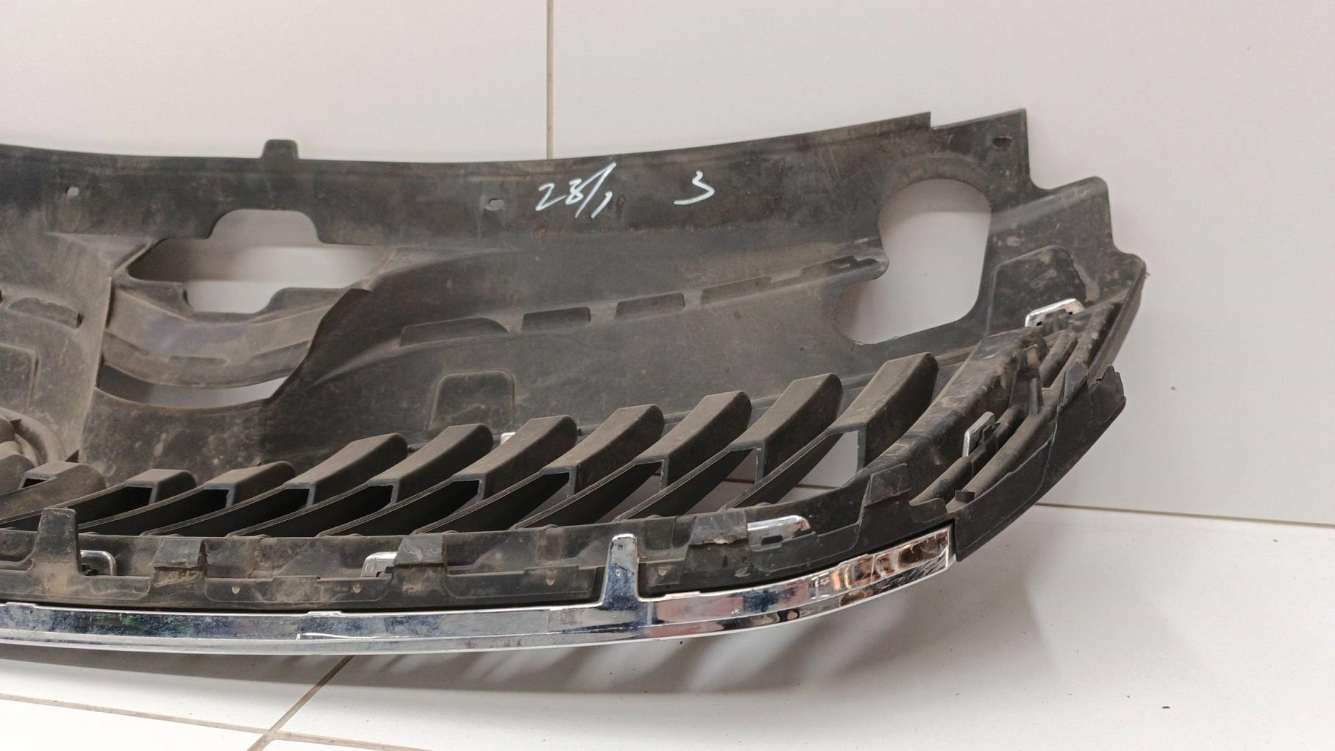 Решетка радиатора