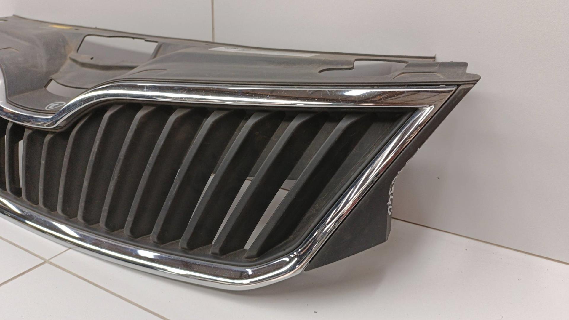 Решетка радиатора