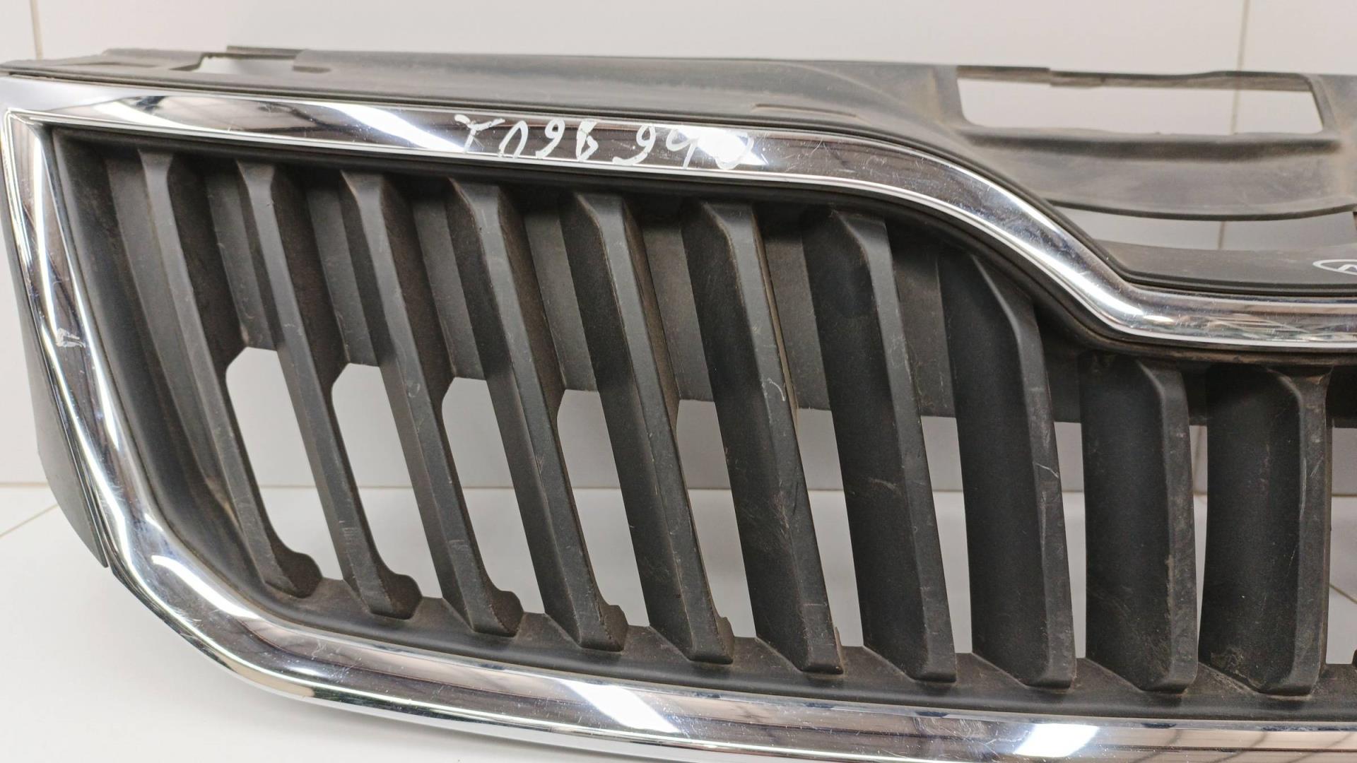 Решетка радиатора