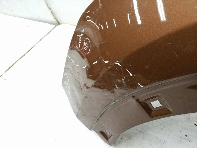 Крыло переднее левое