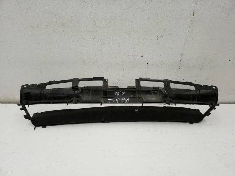 Воздуховод радиатора верхний