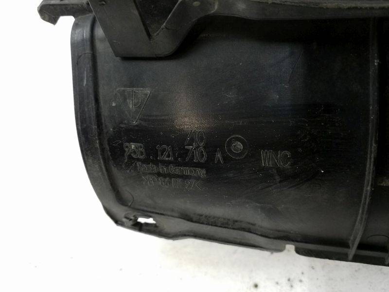 Воздуховод радиатора верхний