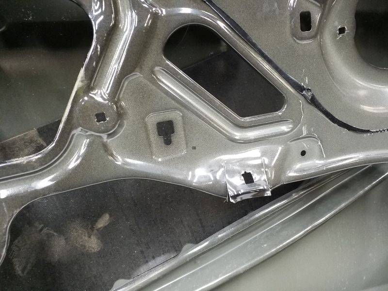 Дверь передняя левая