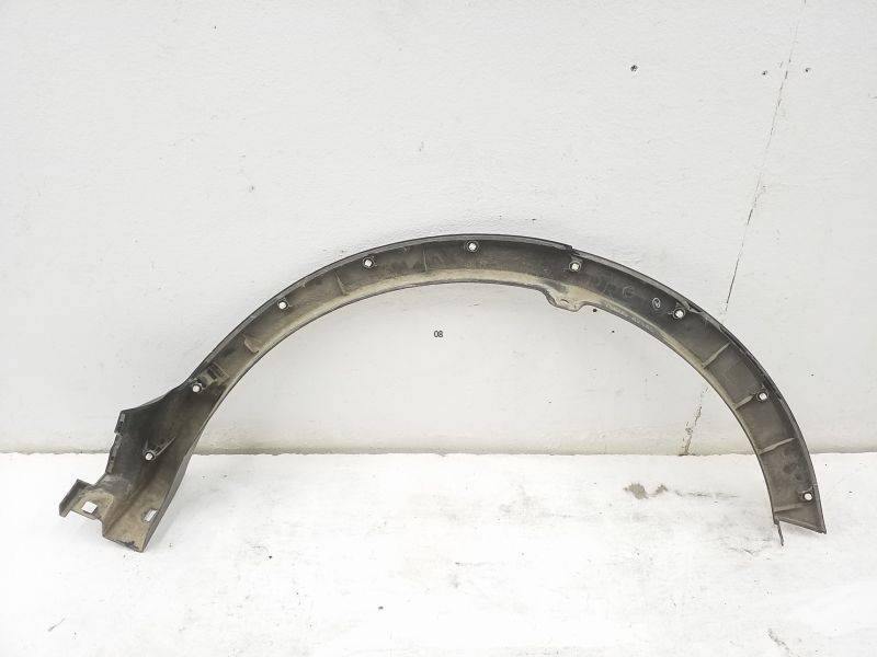 Накладка заднего крыла правого