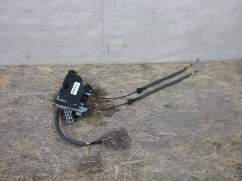 Замок двери задней правой