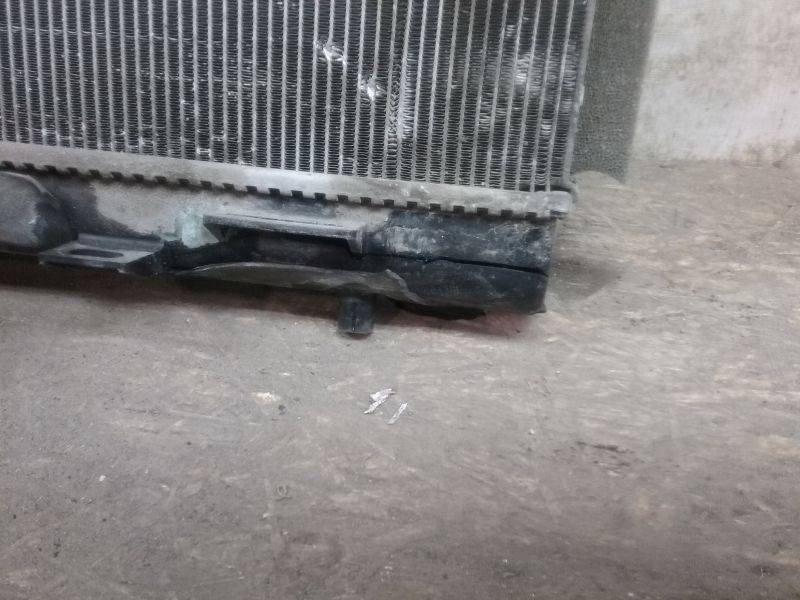 Радиатор охлаждения двигателя основной