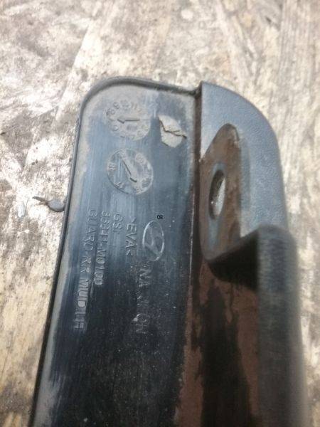 Брызговик задний левый