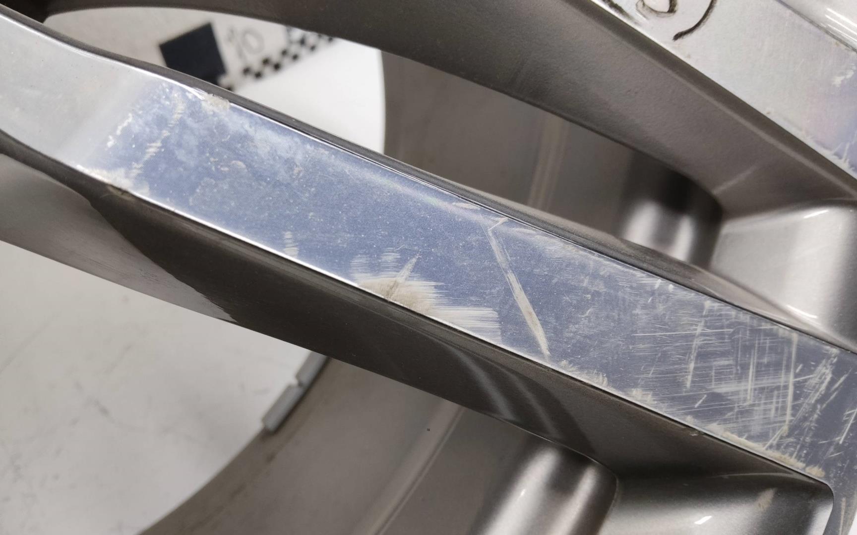 Диск колесный литой легкий сплав