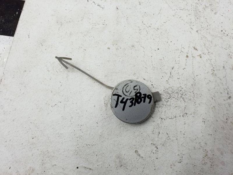 Заглушка буксировочного крюка