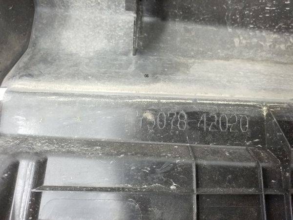 Накладка двери задней левой