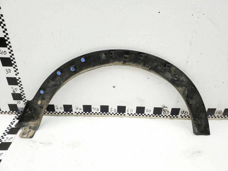 Накладка переднего крыла левого