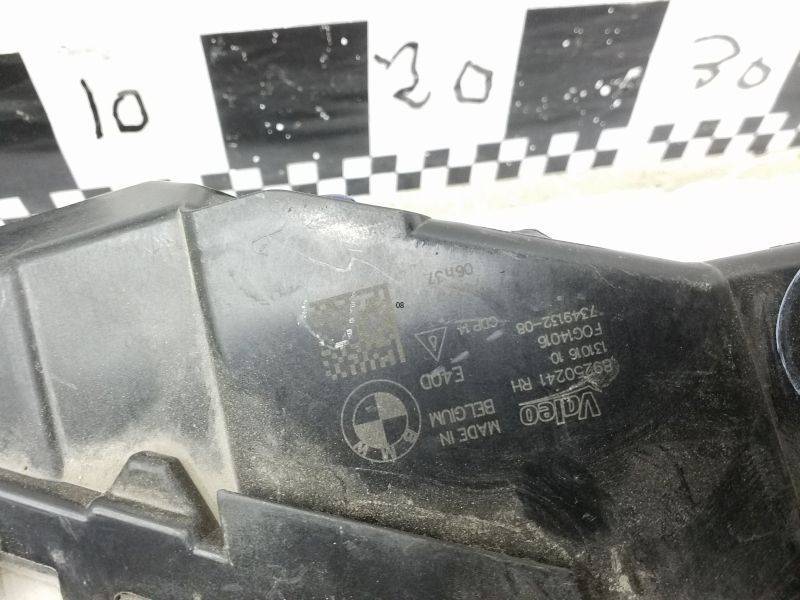 Фара противотуманная правая