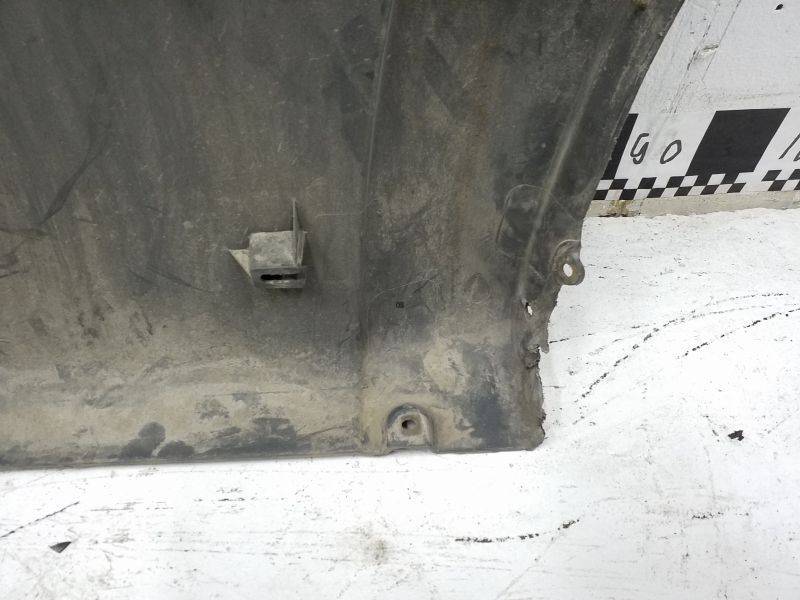 Накладка заднего крыла левого