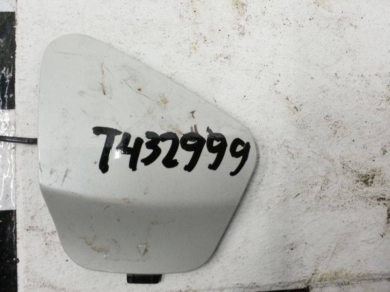 Заглушка буксировочного крюка