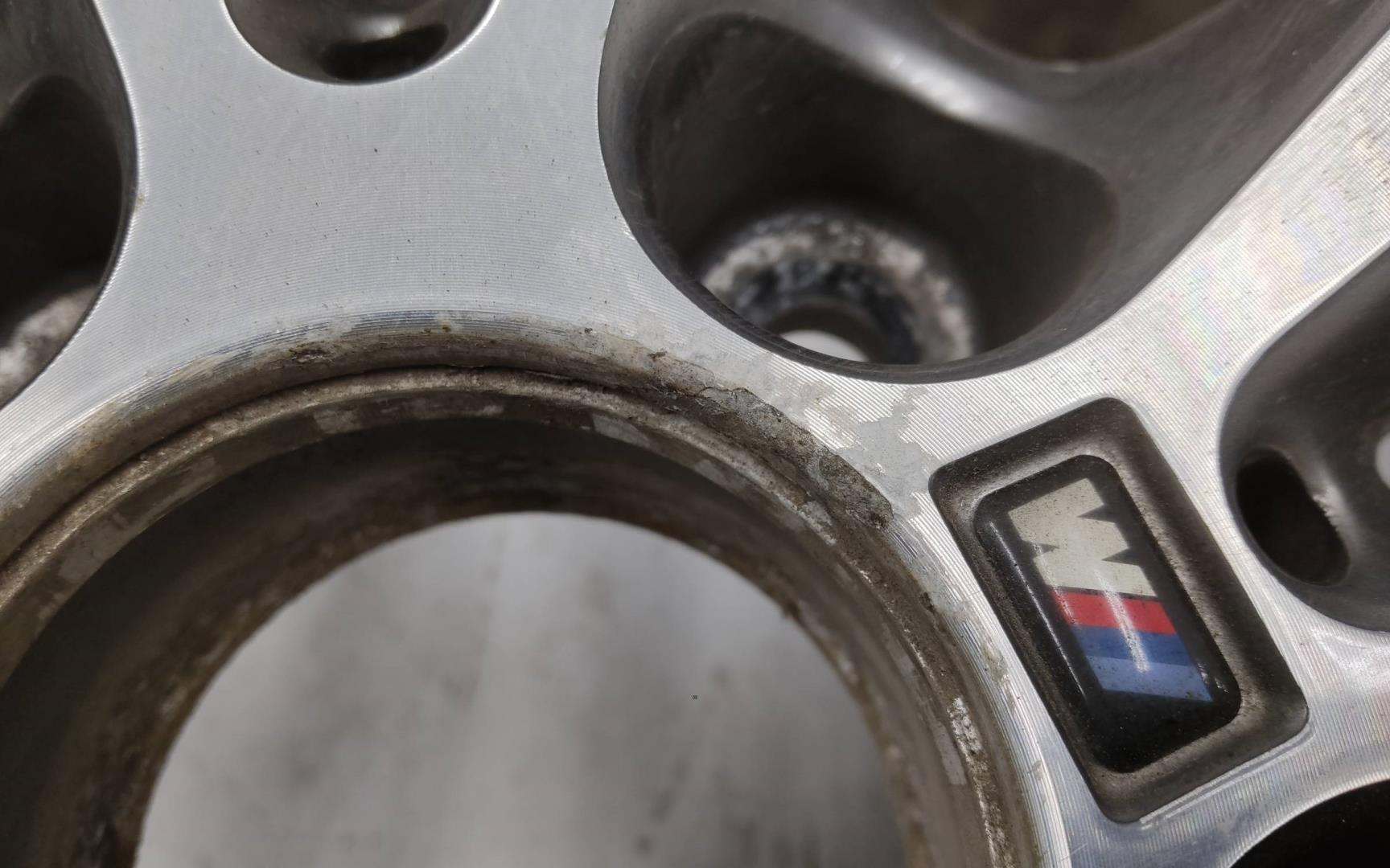 Диск колесный литой легкий сплав