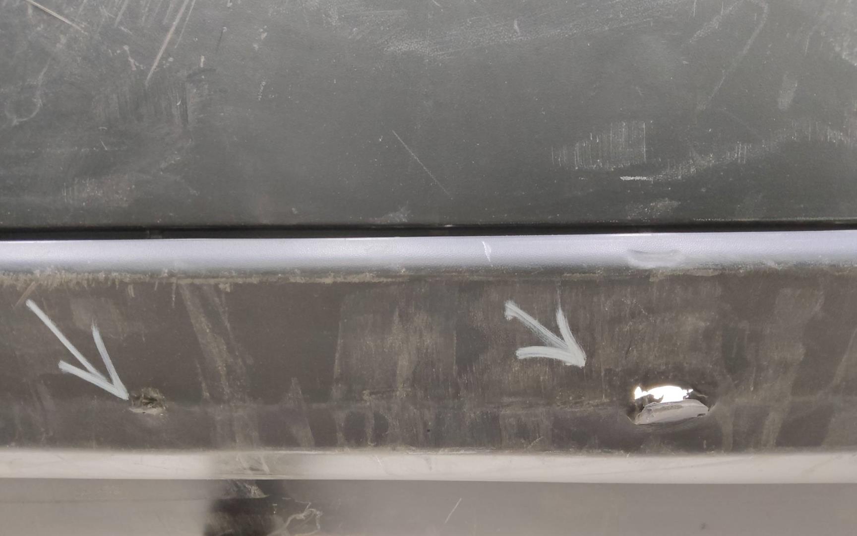 Бампер задний