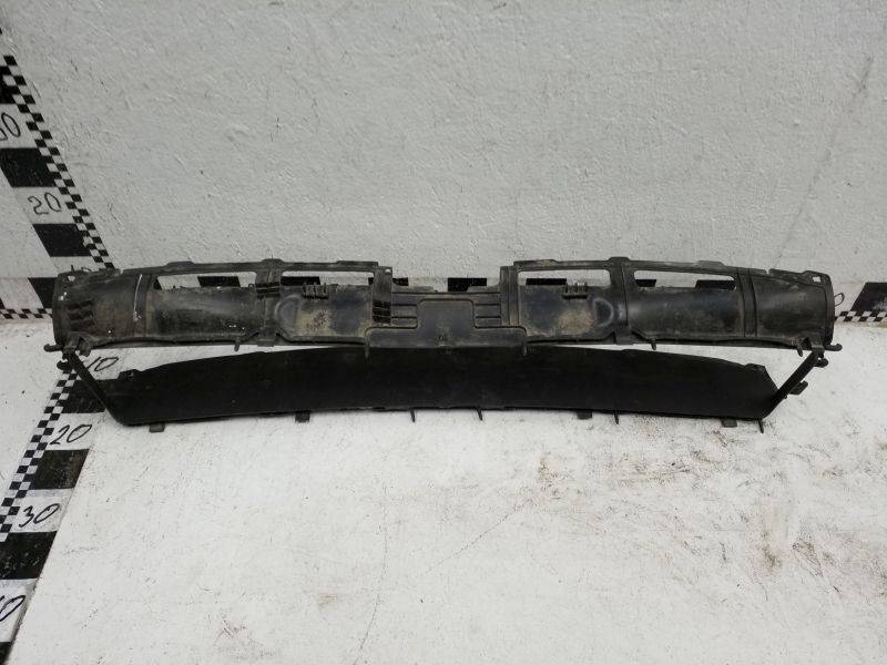 Воздуховод радиатора верхний