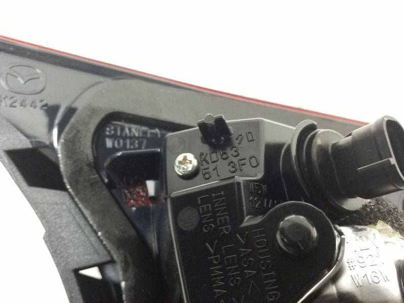 Фонарь задний внутренний правый