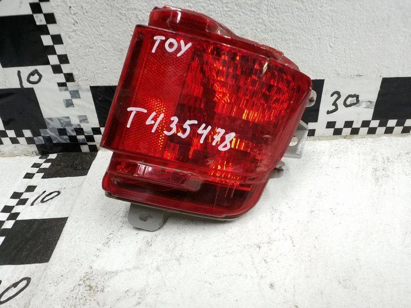 Фонарь задний в бампер правый