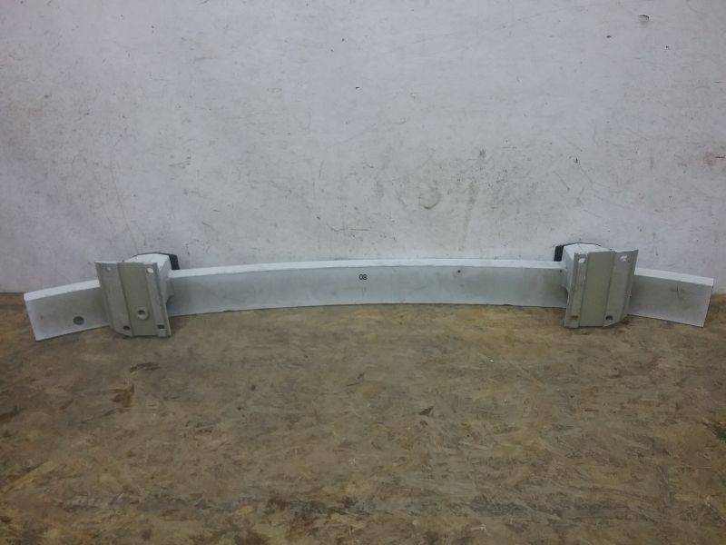 Усилитель заднего бампера