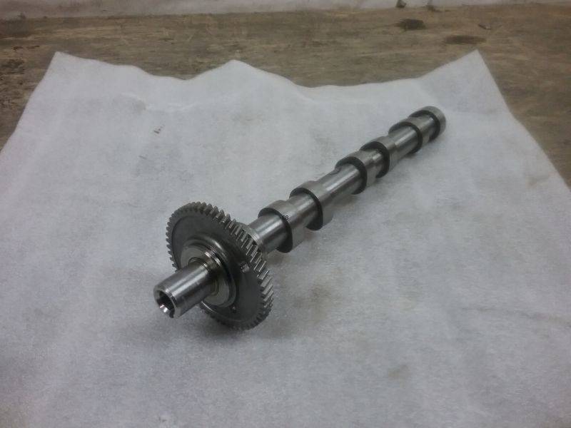 Распредвал выпускной