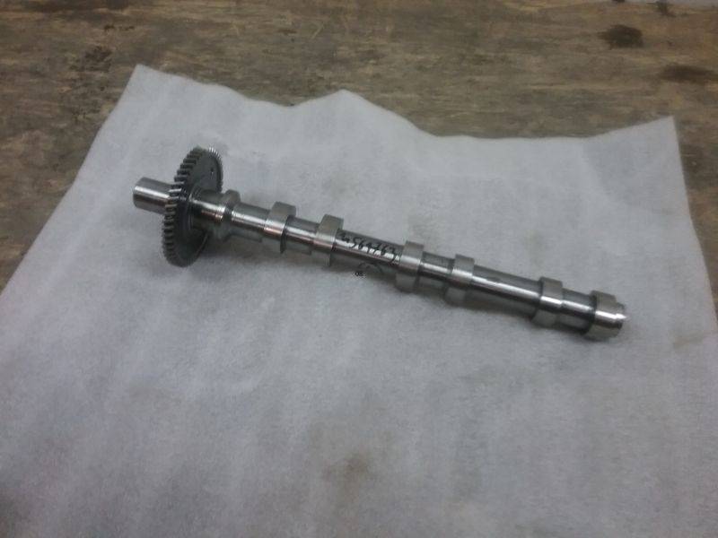 Распредвал выпускной