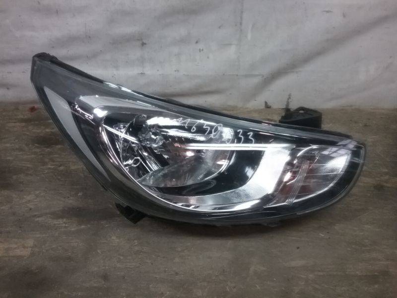 Фара правая