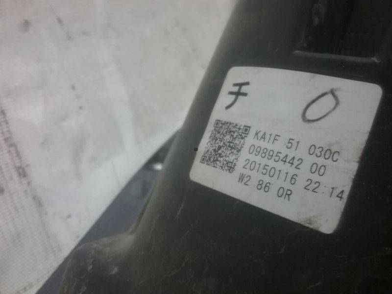 Фара правая