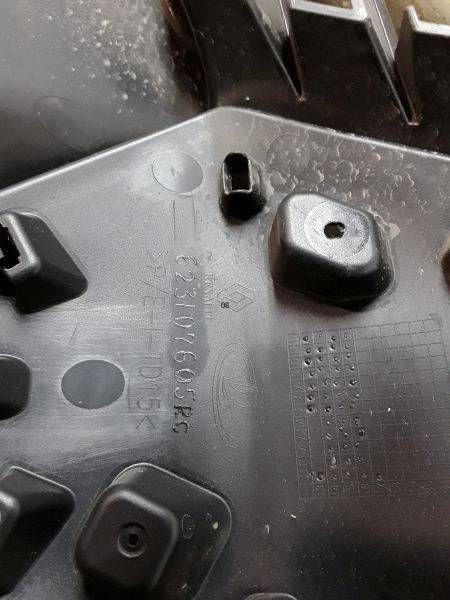 Решетка радиатора