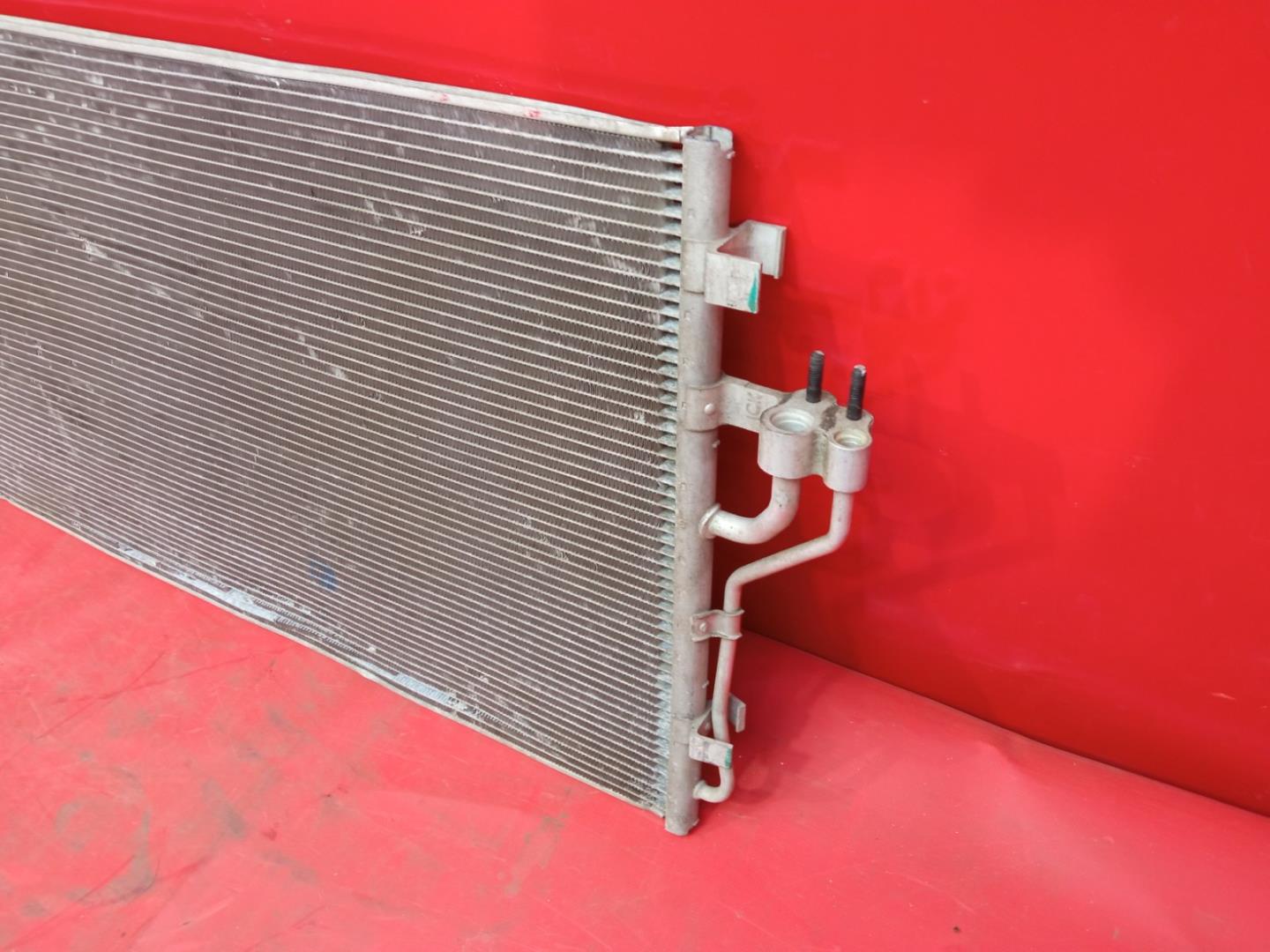 Радиатор кондиционера / конденсер
