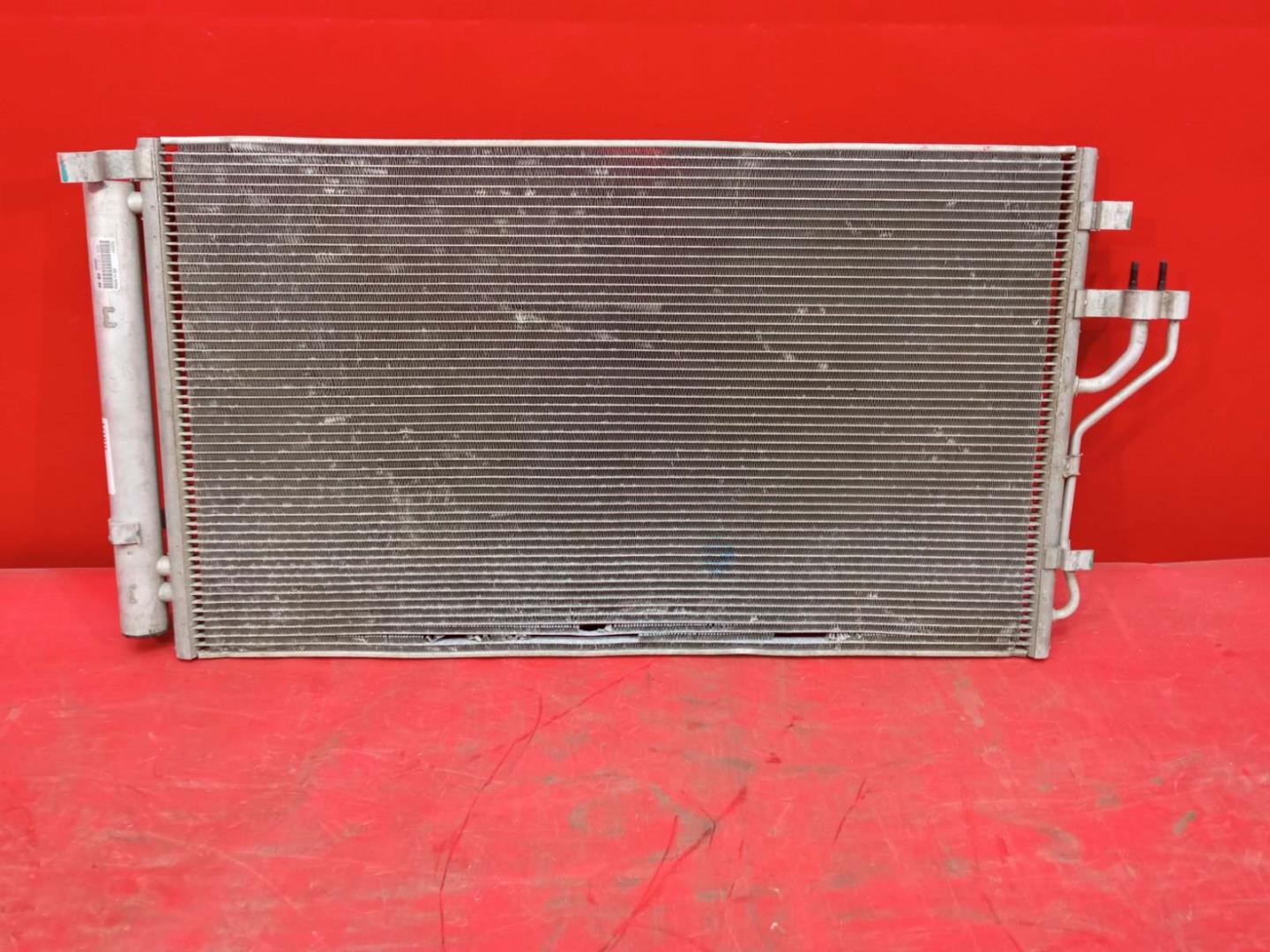 Радиатор кондиционера / конденсер