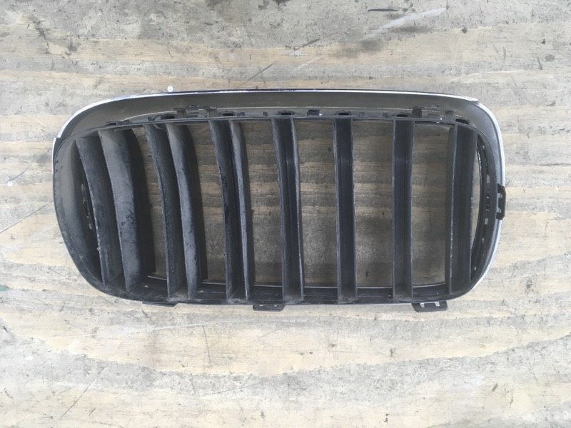 Решетка радиатора