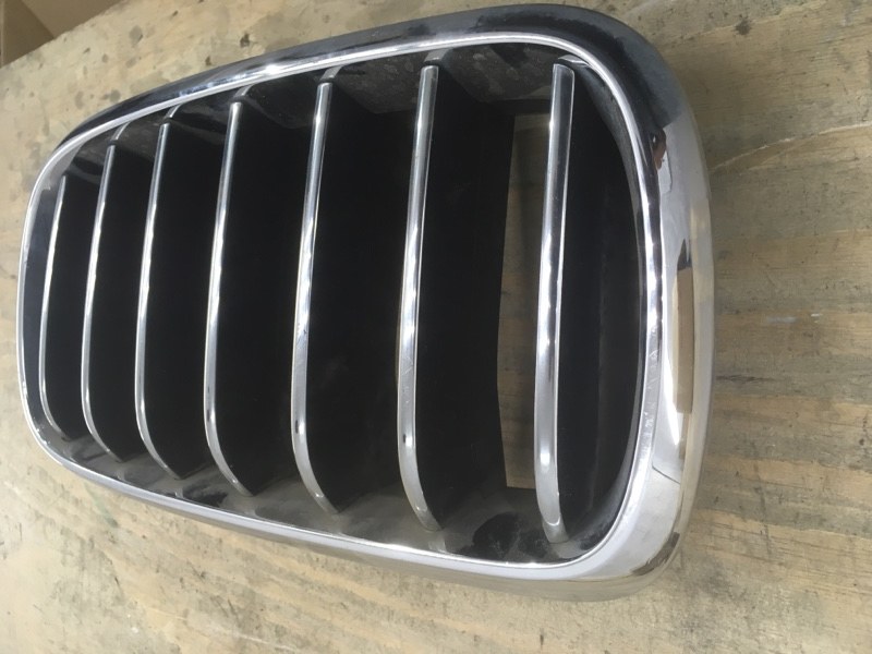 Решетка радиатора