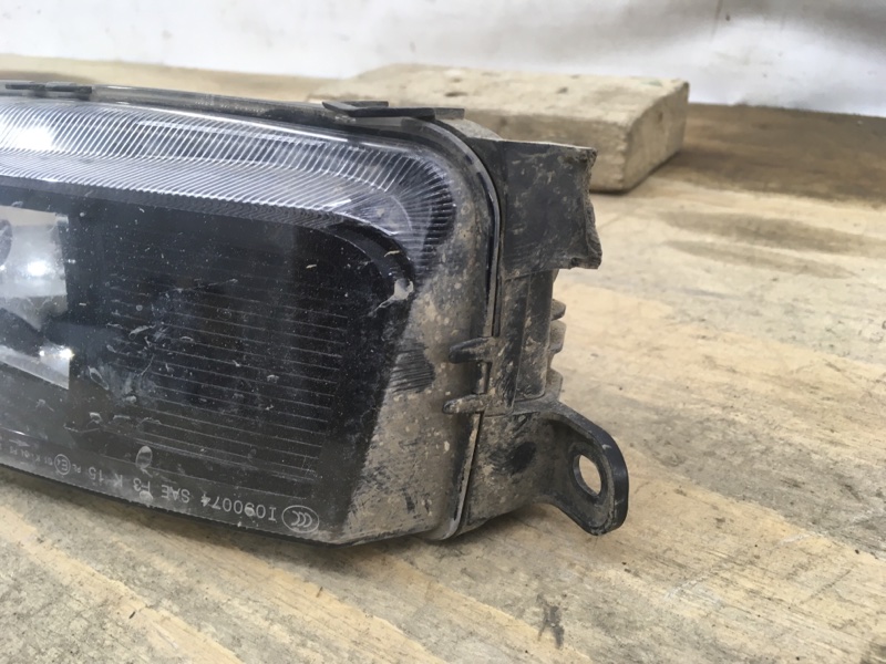 Фара противотуманная