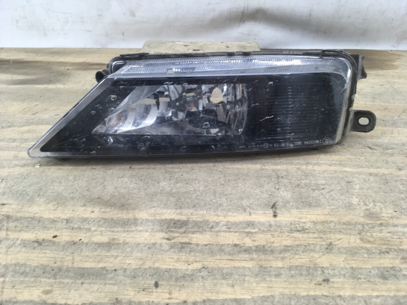 Фара противотуманная