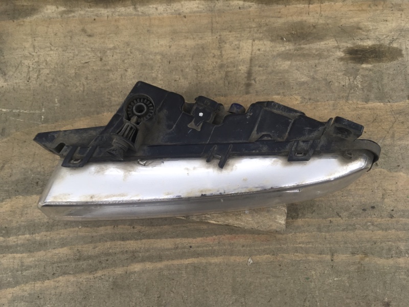 Фара противотуманная