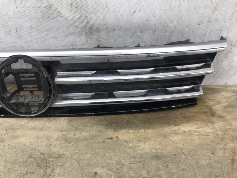 Решетка радиатора