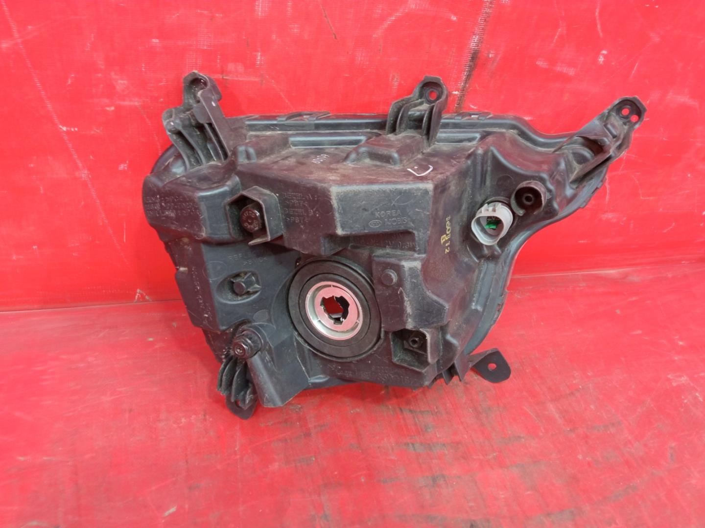 Фара дневного света (ходовые огни)