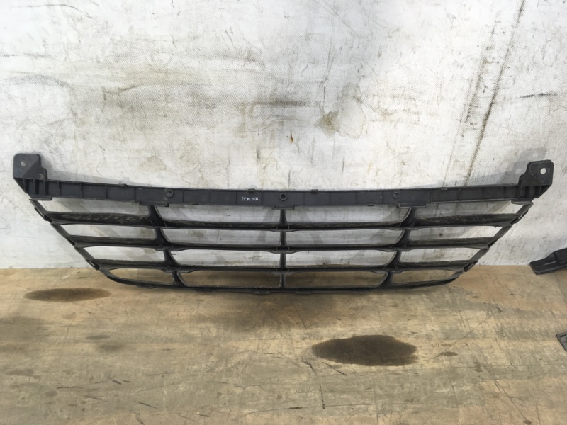 Решетка в бампер